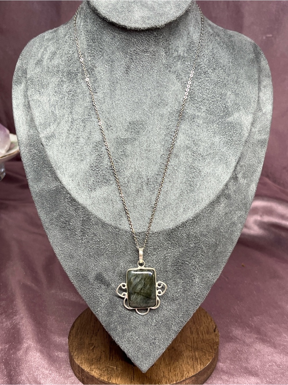 Natural Labradorite Stone Silver Tone Necklace